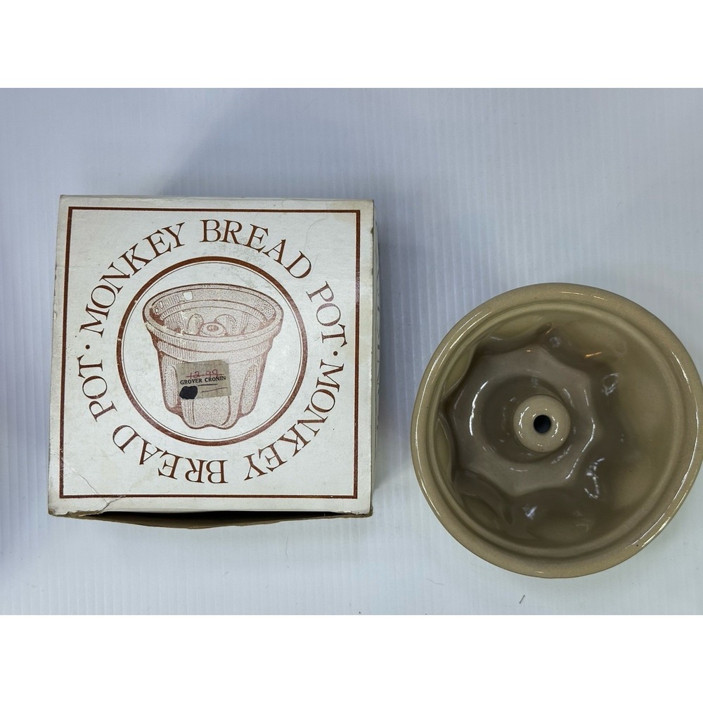 Vintage Boston Warehouse 1981 Monkey Bread Pot Glazed Ceramic Grover Cronin NOS